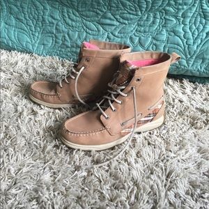 Sperry Boots